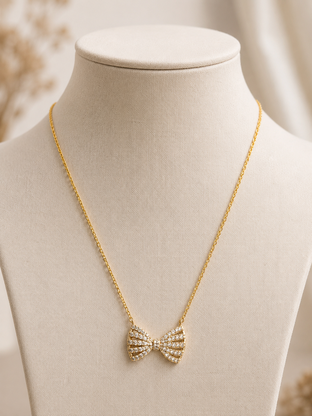 Bella Bow Necklace