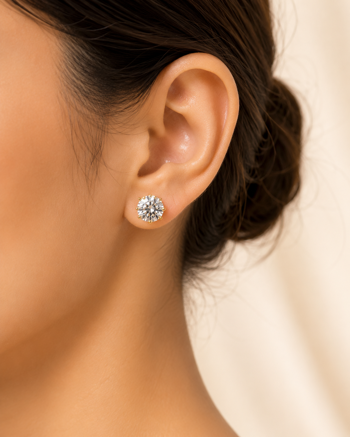Solitaire studs✨