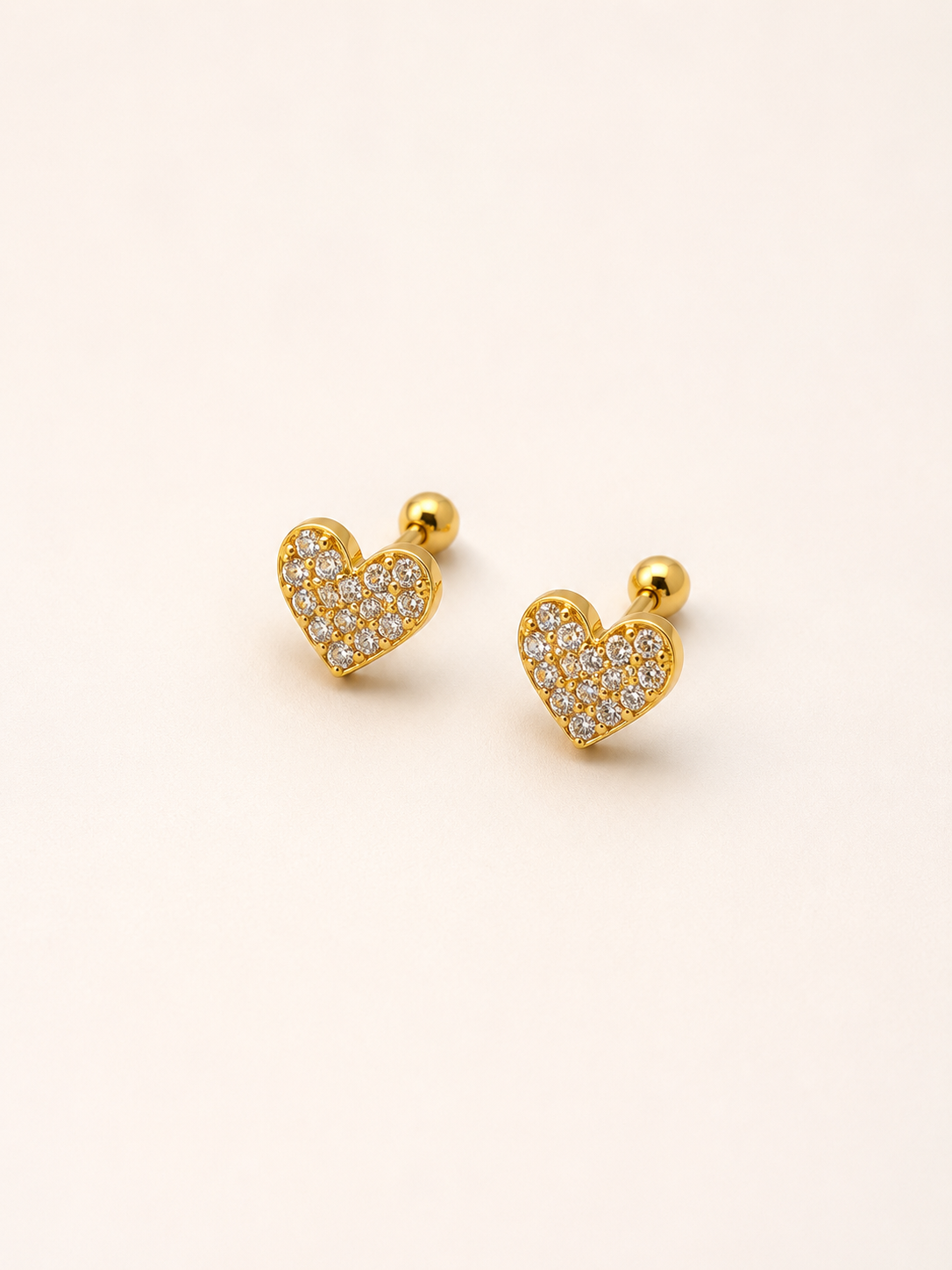 Minimal small heart studs