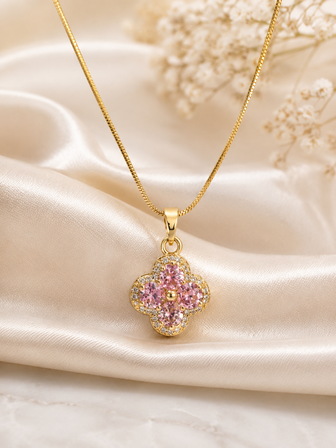 Blush clover necklace