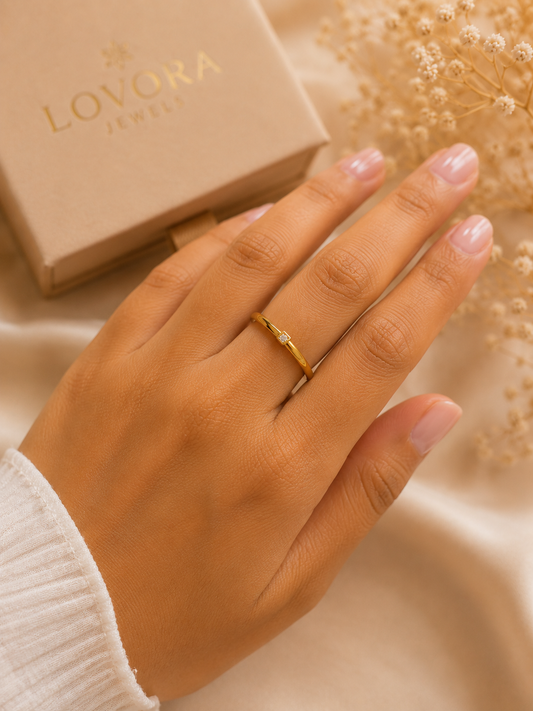 Luna Solitaire Ring