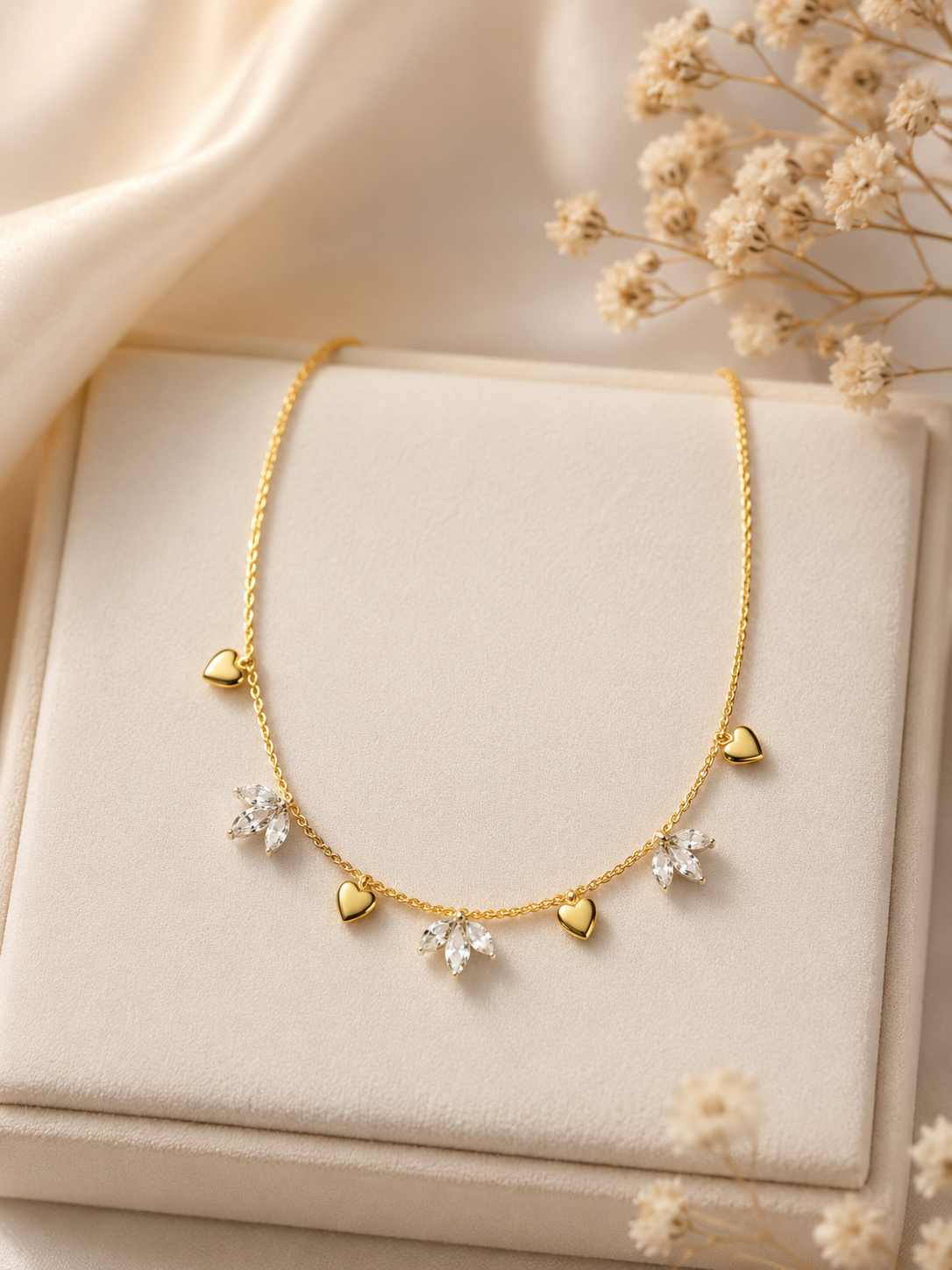 Luna Heart Bloom neckpiece✨