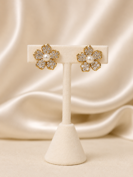 Flower pearl blossom earrings