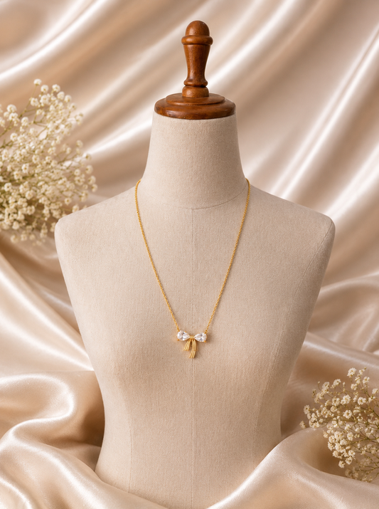Chic bow Necklace
