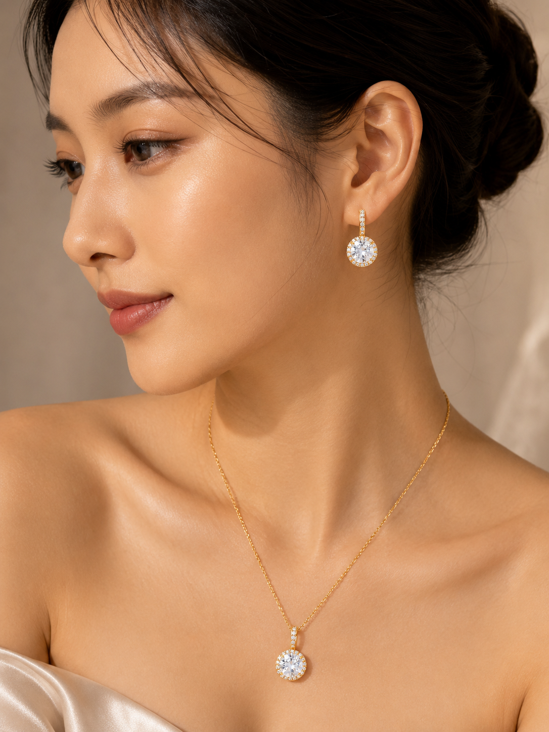 Celeste Halo Jewelry Set ✨