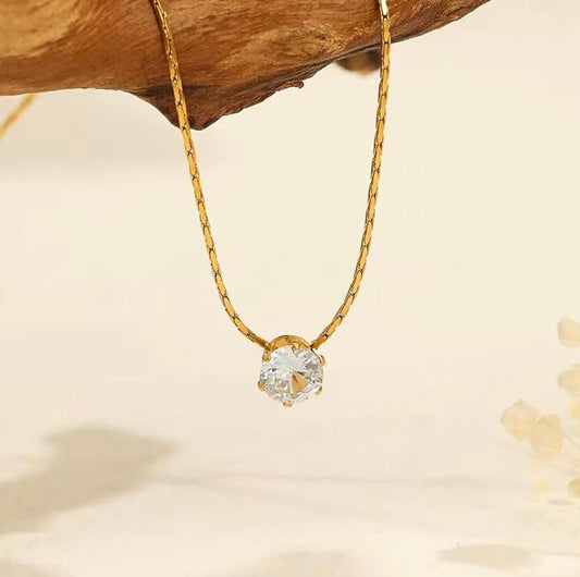 Single stone necklace
