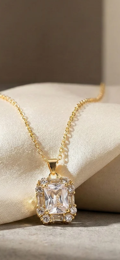 Pendant set
