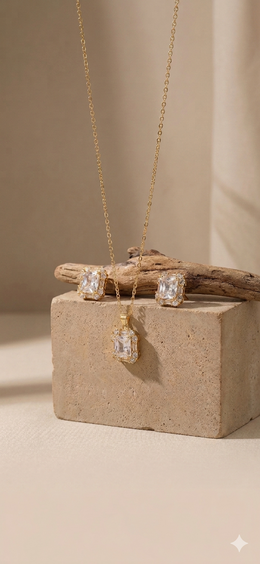 Square diamond Pendant set