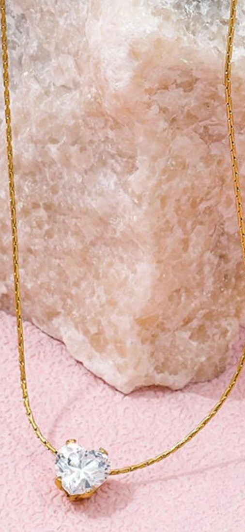 Solitaire Heart necklace
